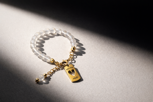 White Bracelet with "Follow Your Heart" Charm - Gold