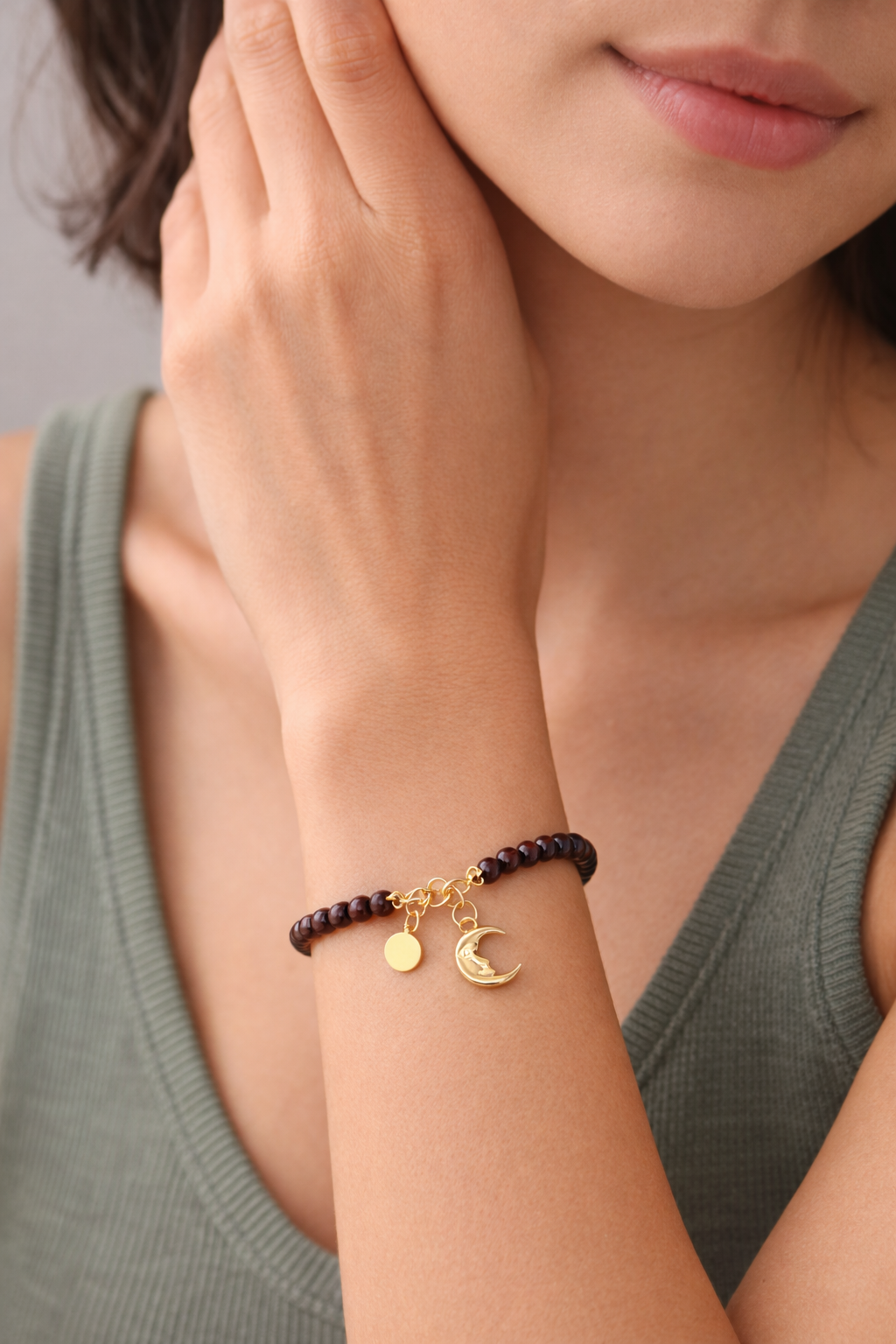 Garnet Bracelet with Moon Charm - Gold